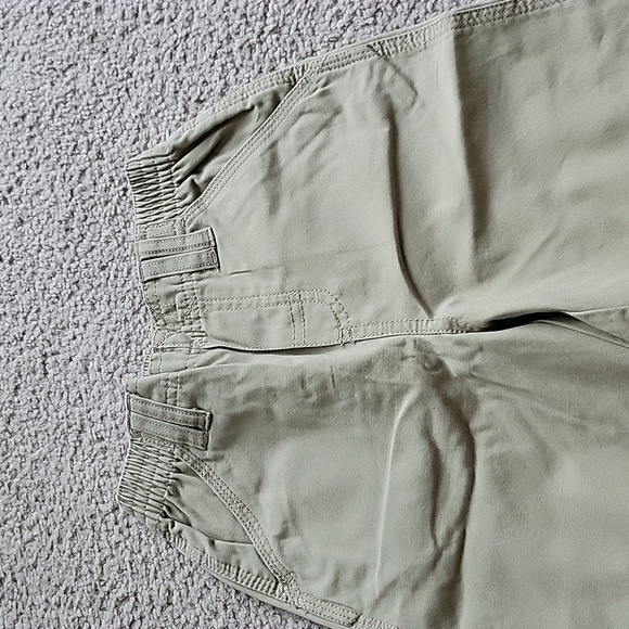 NWT Circo Toddler Boy's Twill Shorts - Picture 3 of 10